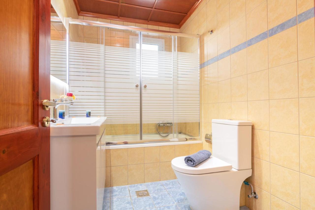 Lejlighed Sosos 2 Bedroom House With Sea View